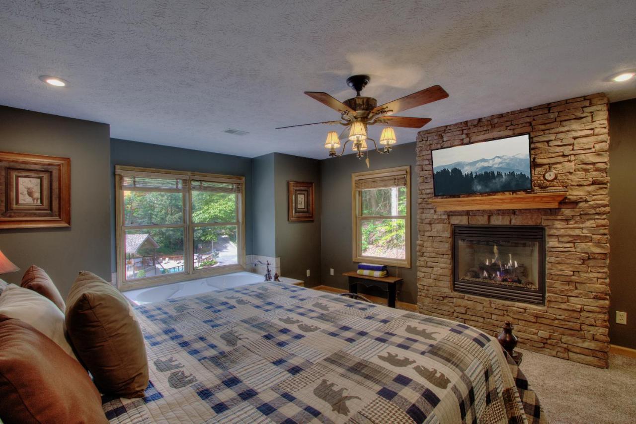 Gorgeous "Country Roads" By Honeybearcabins 4Br 4Ba, Next To Pool, Easy Drive, Main Strip Location! Pigeon Forge Zewnętrze zdjęcie