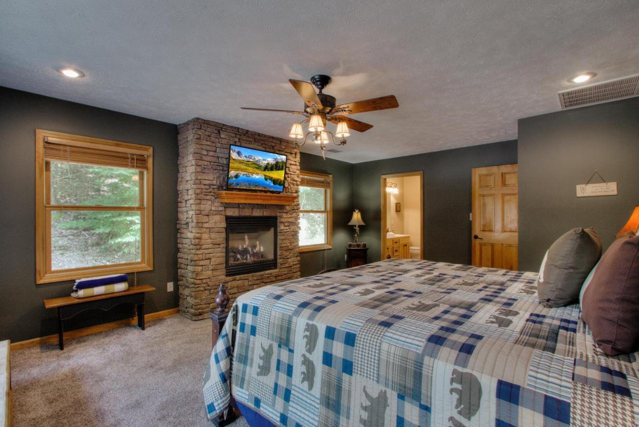 Gorgeous "Country Roads" By Honeybearcabins 4Br 4Ba, Next To Pool, Easy Drive, Main Strip Location! Pigeon Forge Zewnętrze zdjęcie