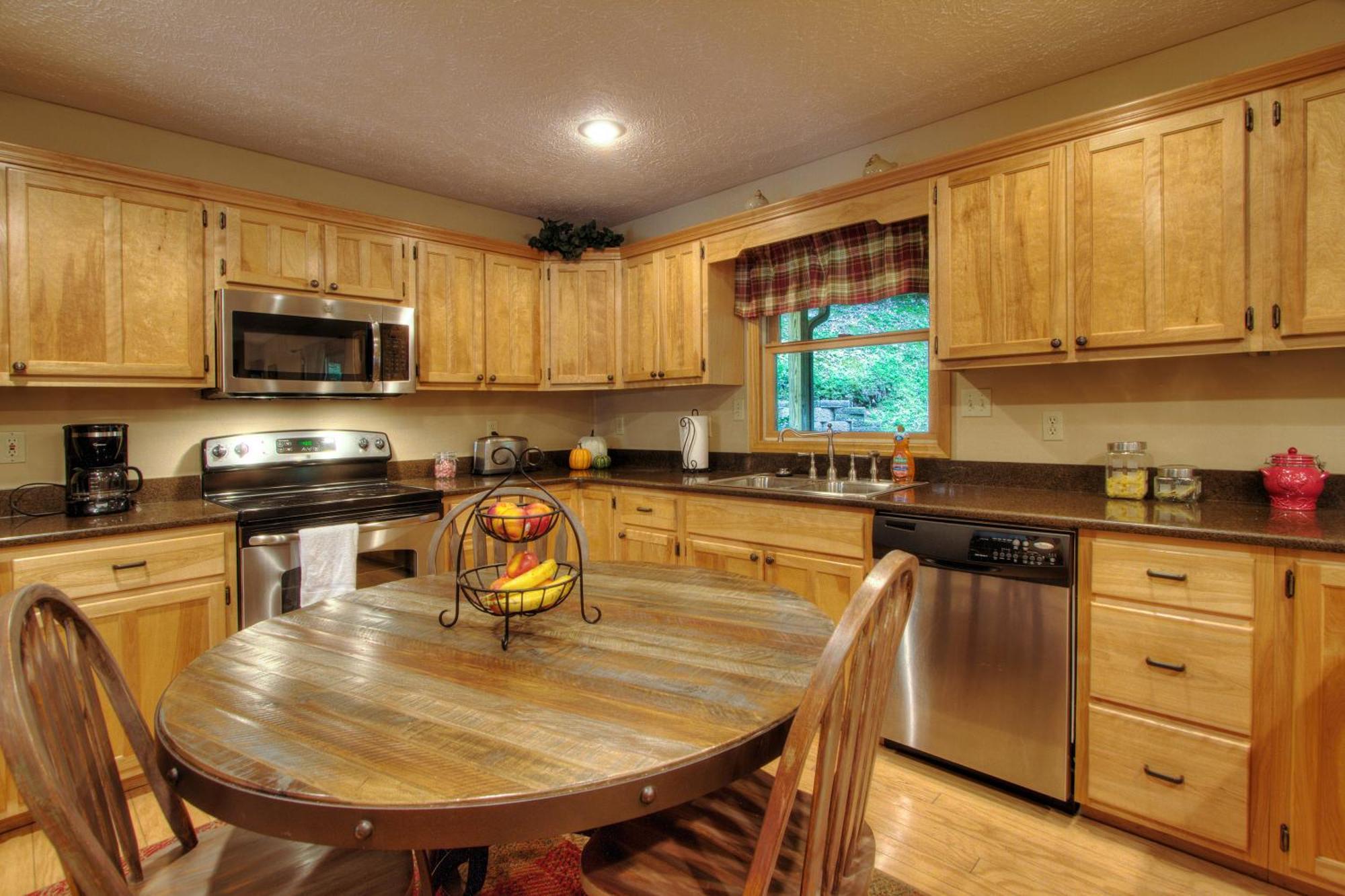 Gorgeous "Country Roads" By Honeybearcabins 4Br 4Ba, Next To Pool, Easy Drive, Main Strip Location! Pigeon Forge Zewnętrze zdjęcie